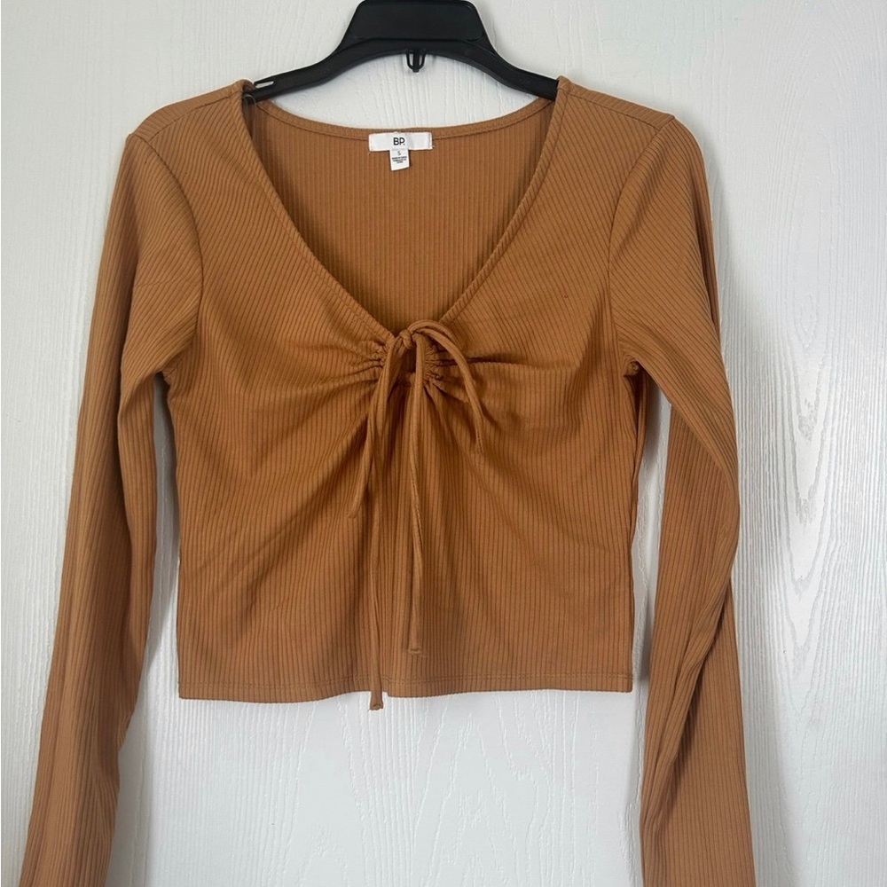 Long Sleeve Cropped Top